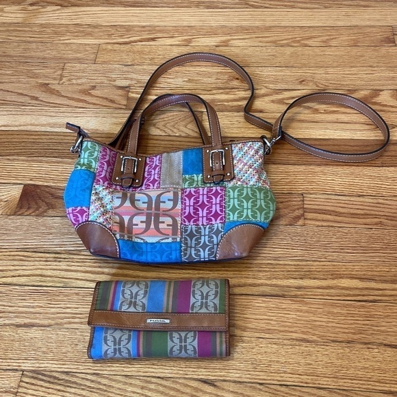 FOSSIL Leather, Suede and Canvas Bag Patchwork “F”print - Purse and wallet lot - Picture 1 of 12